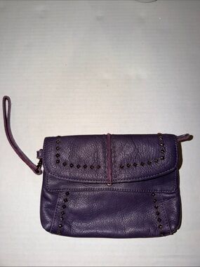 B Makowsky purple Leather Wristlet Clutch - Stud Detail